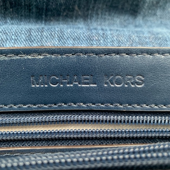 MICHAEL KORS DENIM HANDBAG - Picture 6 of 6